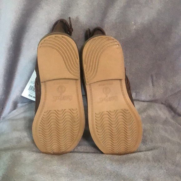 Cat & Jack Brown boot- Girls size 9 - NEW! - Picture 5 of 9